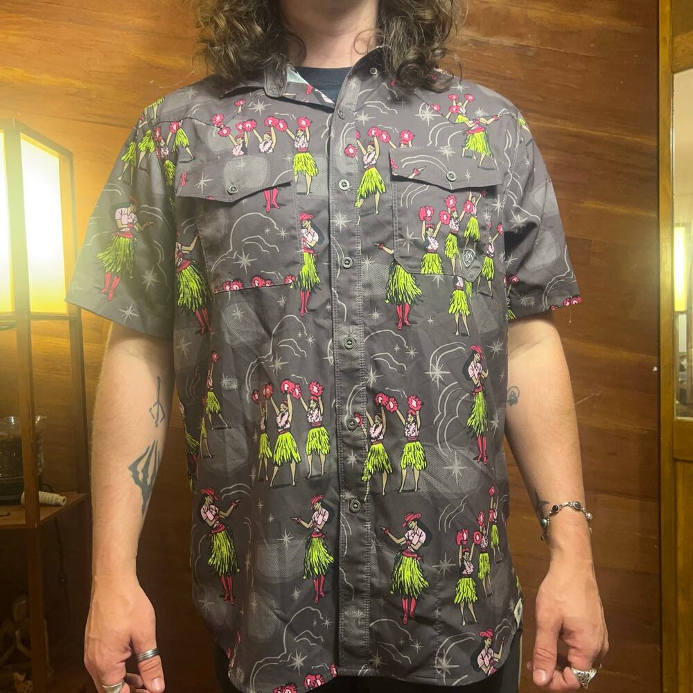 ARIAT Western Aloha Button Up Size L Mens Performance Hawaiian Gray Hula